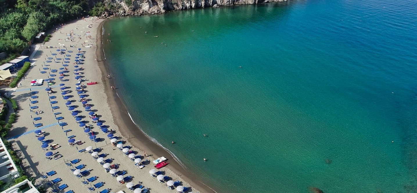Spiaggia image 5
